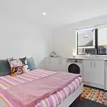 Monavale Mews - Christchurch Holiday Home